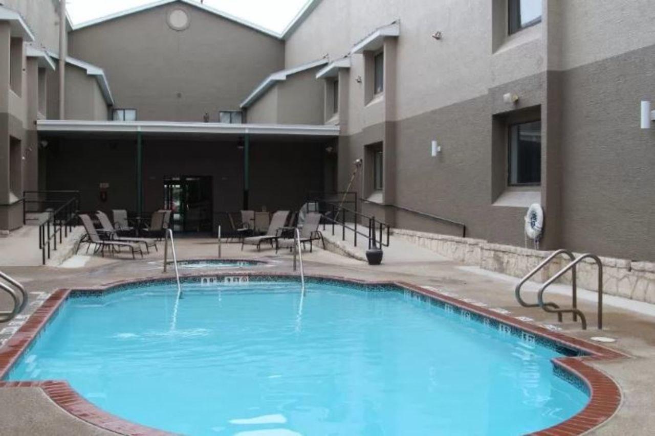 Country Inn & Suites By Radisson, Lackland Afb San Antonio , Tx Екстериор снимка